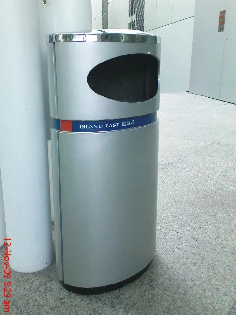 垃圾桶